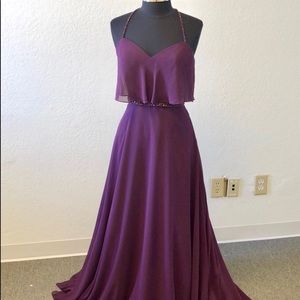 💜 Gorgeous Purple Gown 💜
